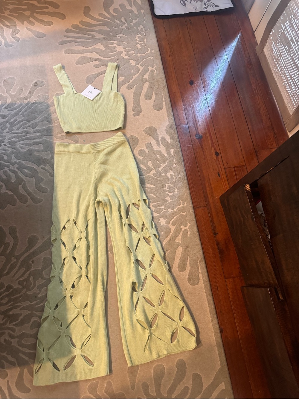 Women’s Knit Crop Top & Cutout Wide-Leg Set in Light Green
